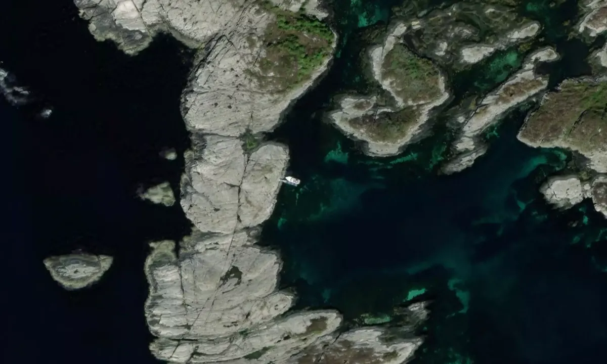 Satelite image of Skogsøy