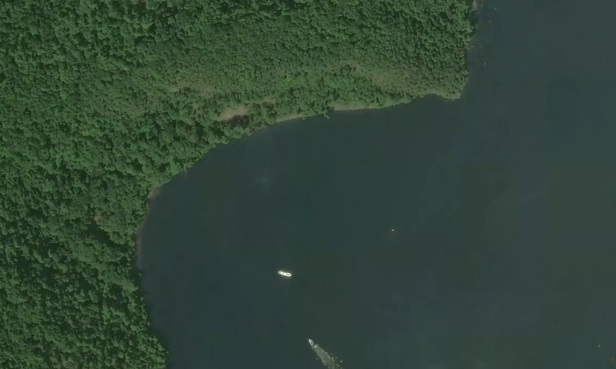 Satelite image of Snake Den Harbor