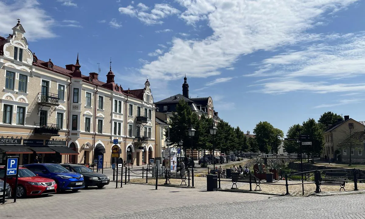 Söderköping - Kanalhamnen: Vakker bysentrum!