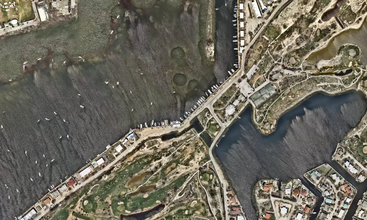 Flyfoto av Sombrero Marina