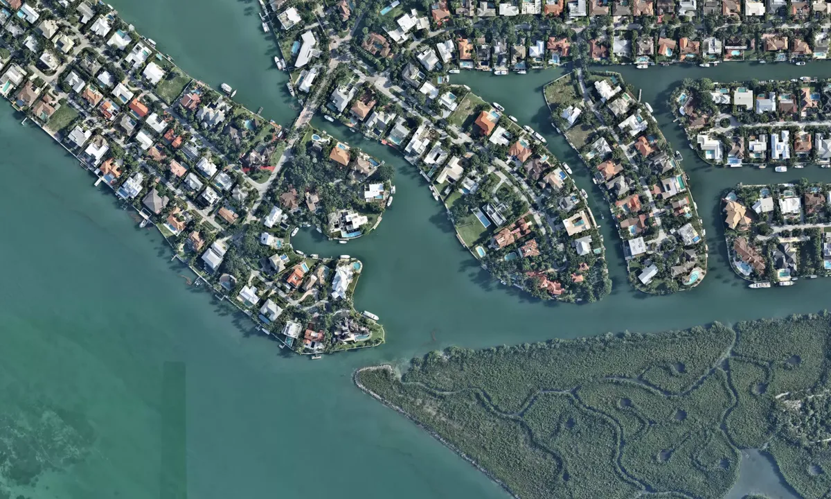 Flyfoto av South Basin 1