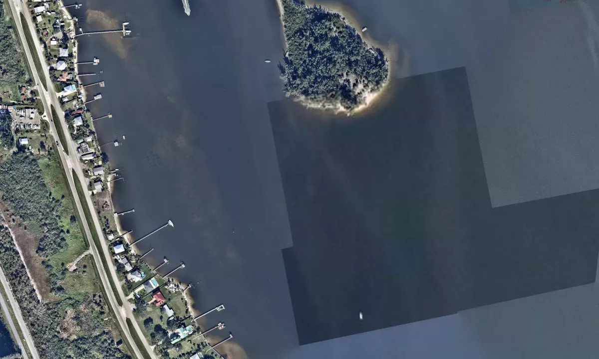 Flyfoto av South Indian River anchorage
