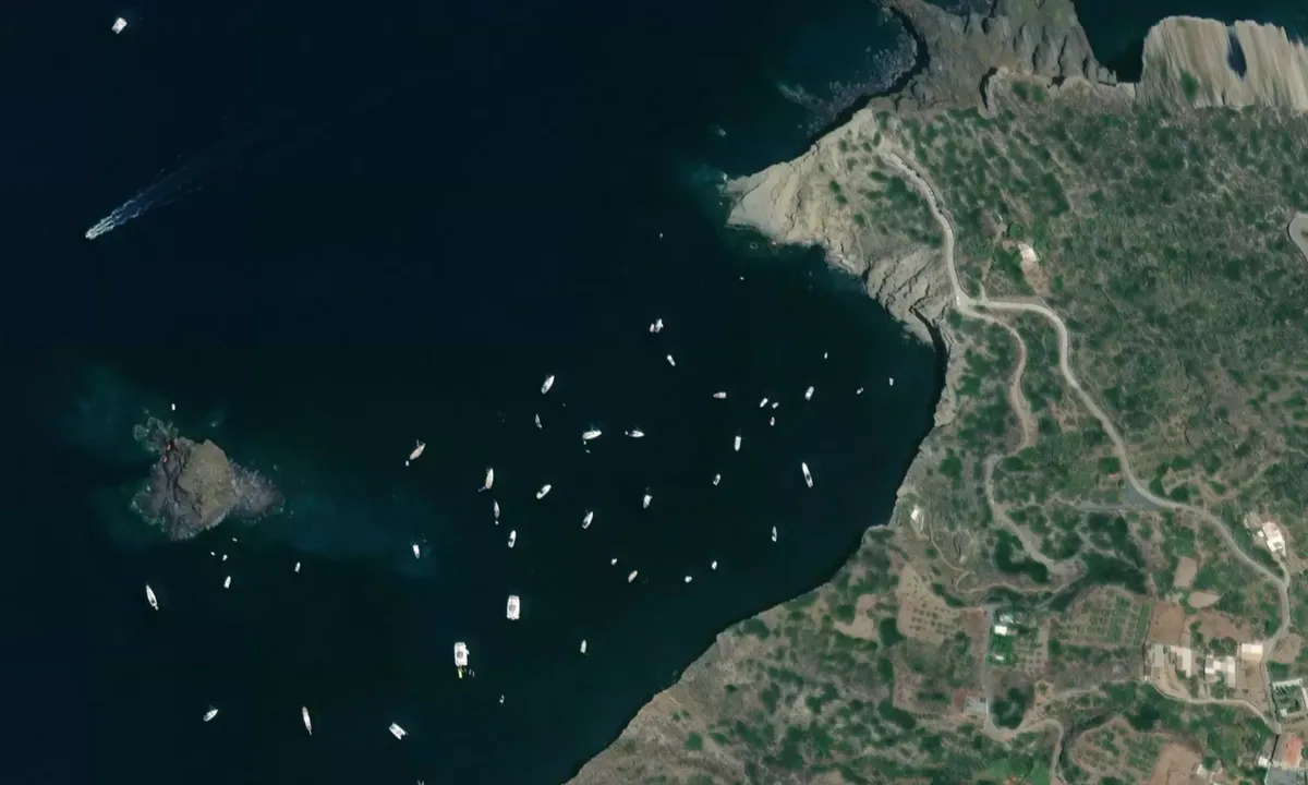 Flyfoto av Spiaggia della Pollara