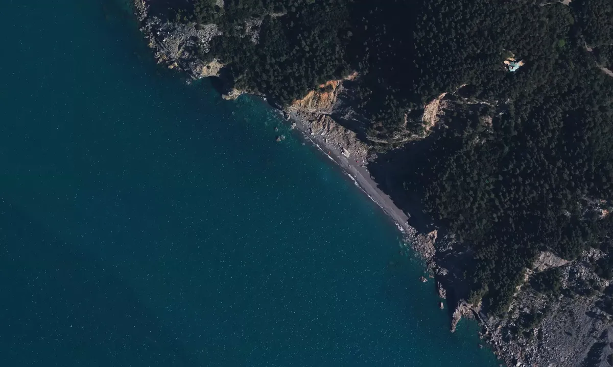 Satelite image of Spiaggia della Zezziggiola