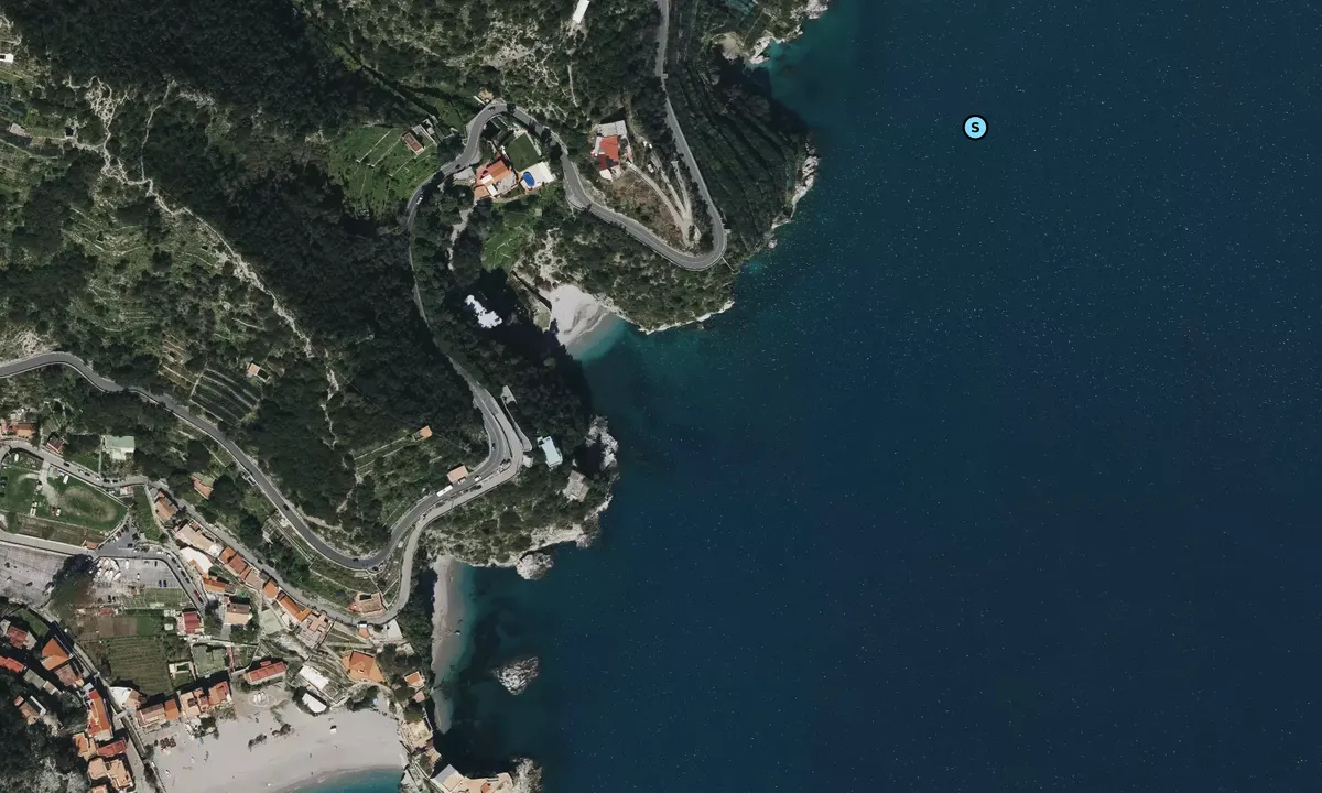 Satelite image of spiaggia lo Sgarrupo