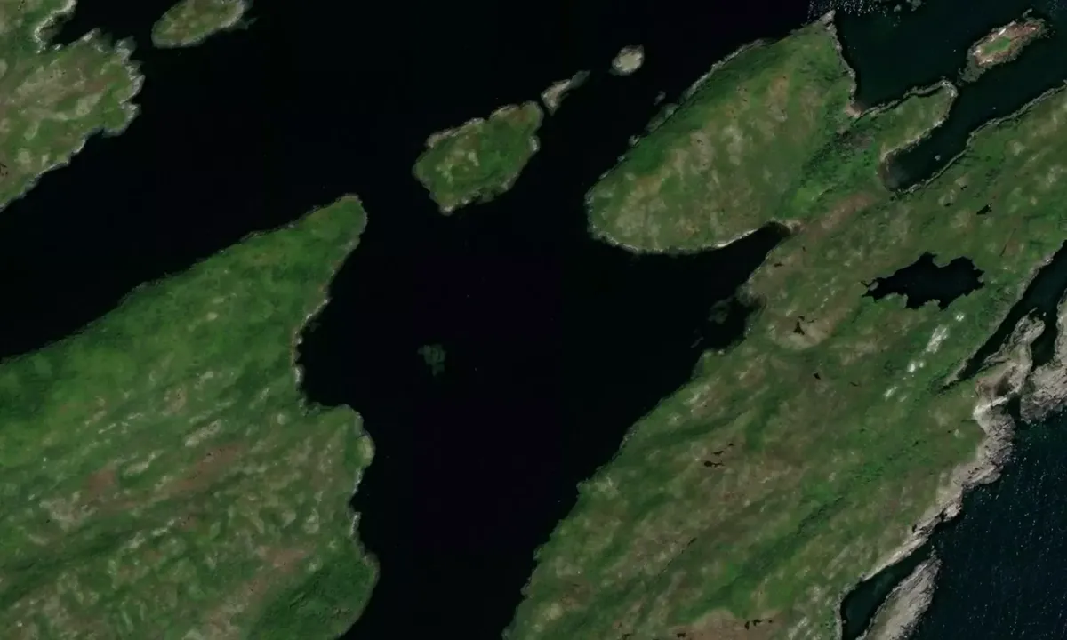 Satelite image of Squid Hole