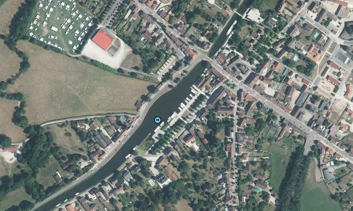 Satelite image of St Leger sur Dheune
