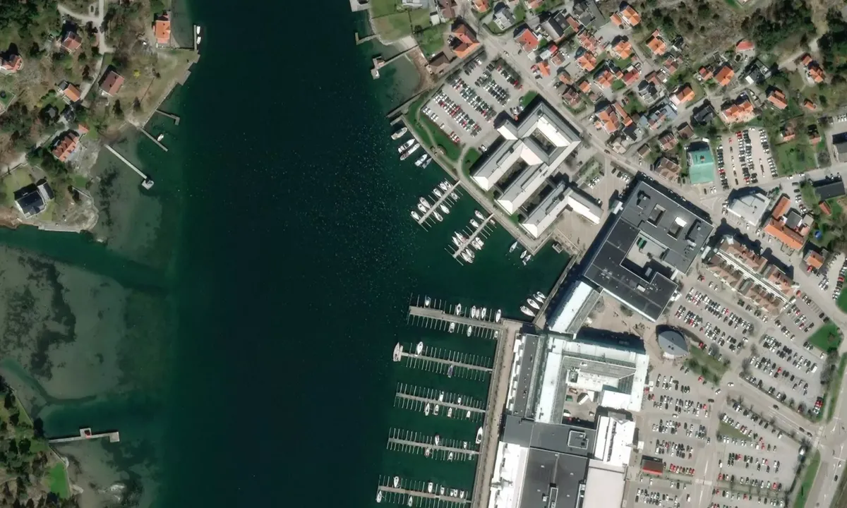 Flyfoto av Stenungsund - Stenungs Torg