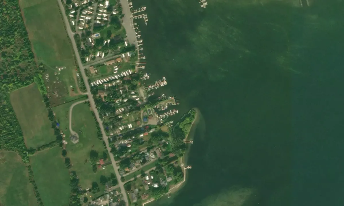 Flyfoto av Stoneburg Cove 