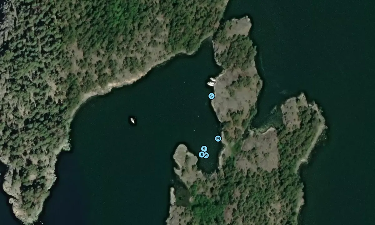 Satelite image of Stora och Lilla Kalvholmen - Gryt