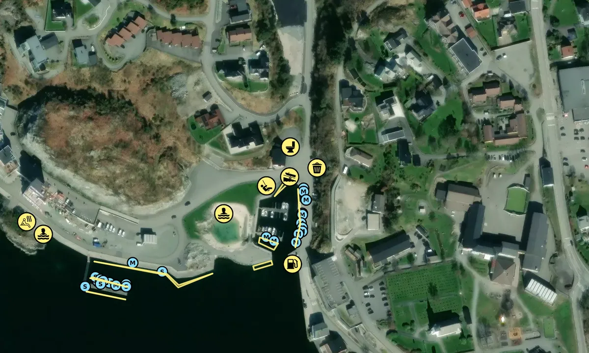 Satelite image of Storebø