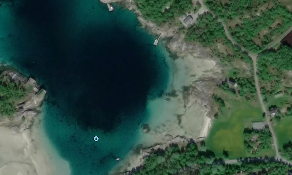 Satelite image of Storøya - Valnes