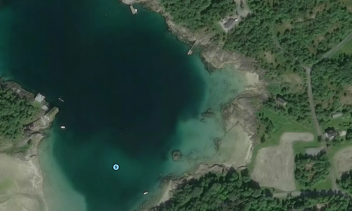 Satelite image of Storøya - Valnes
