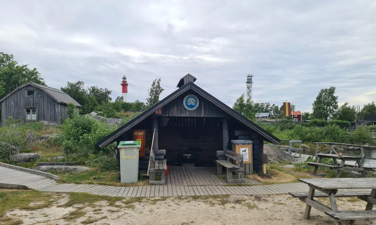 Tankar: BBQ place