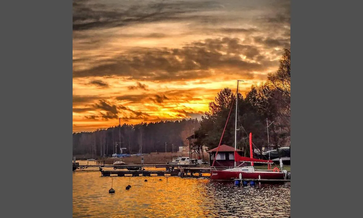 Tazbirowo Rodzinny Port Jachtowy