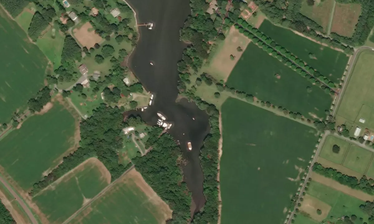 Flyfoto av Tilghman Creek