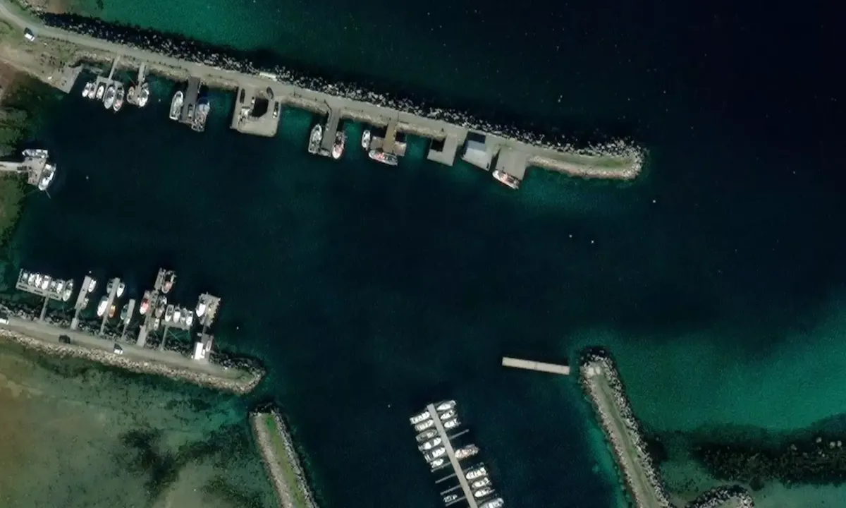 Satelite image of Tromvika