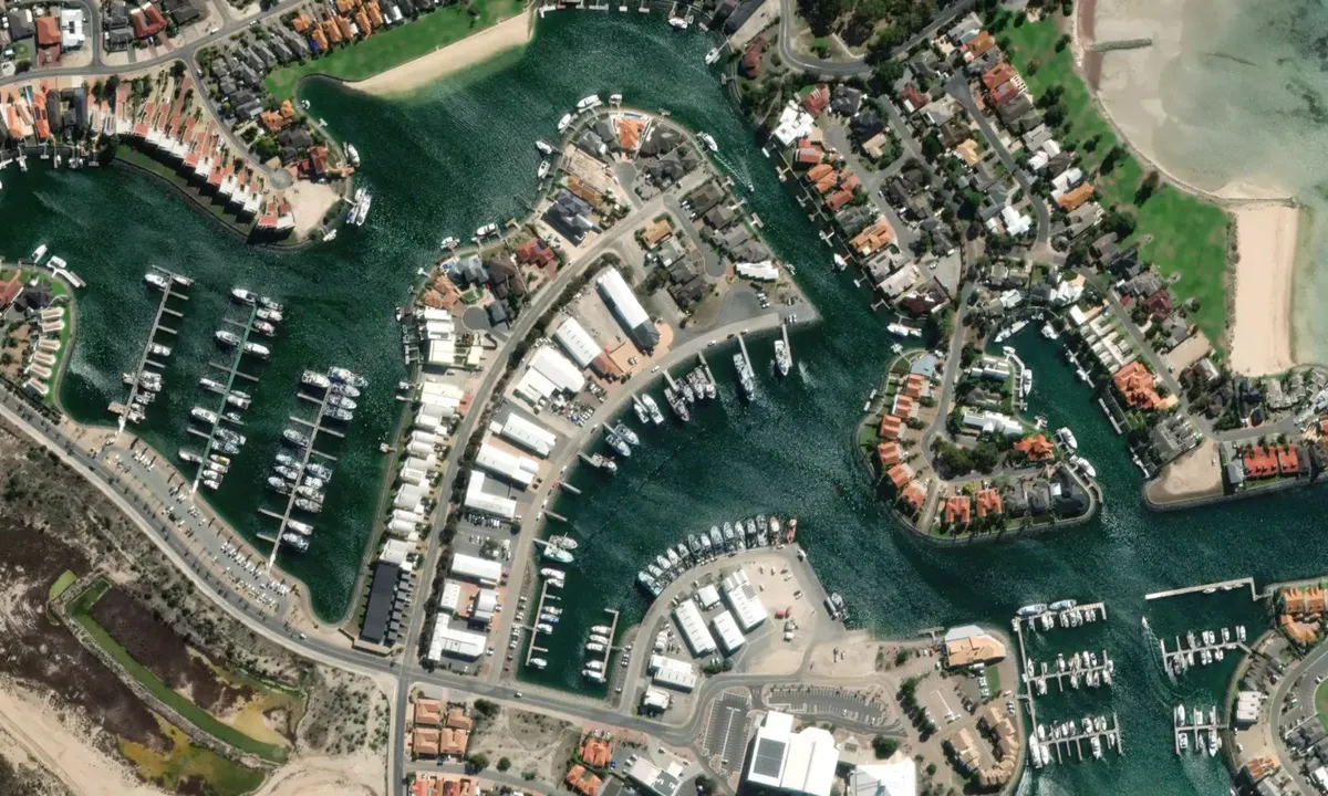 Flyfoto av Tuna Boat Warf