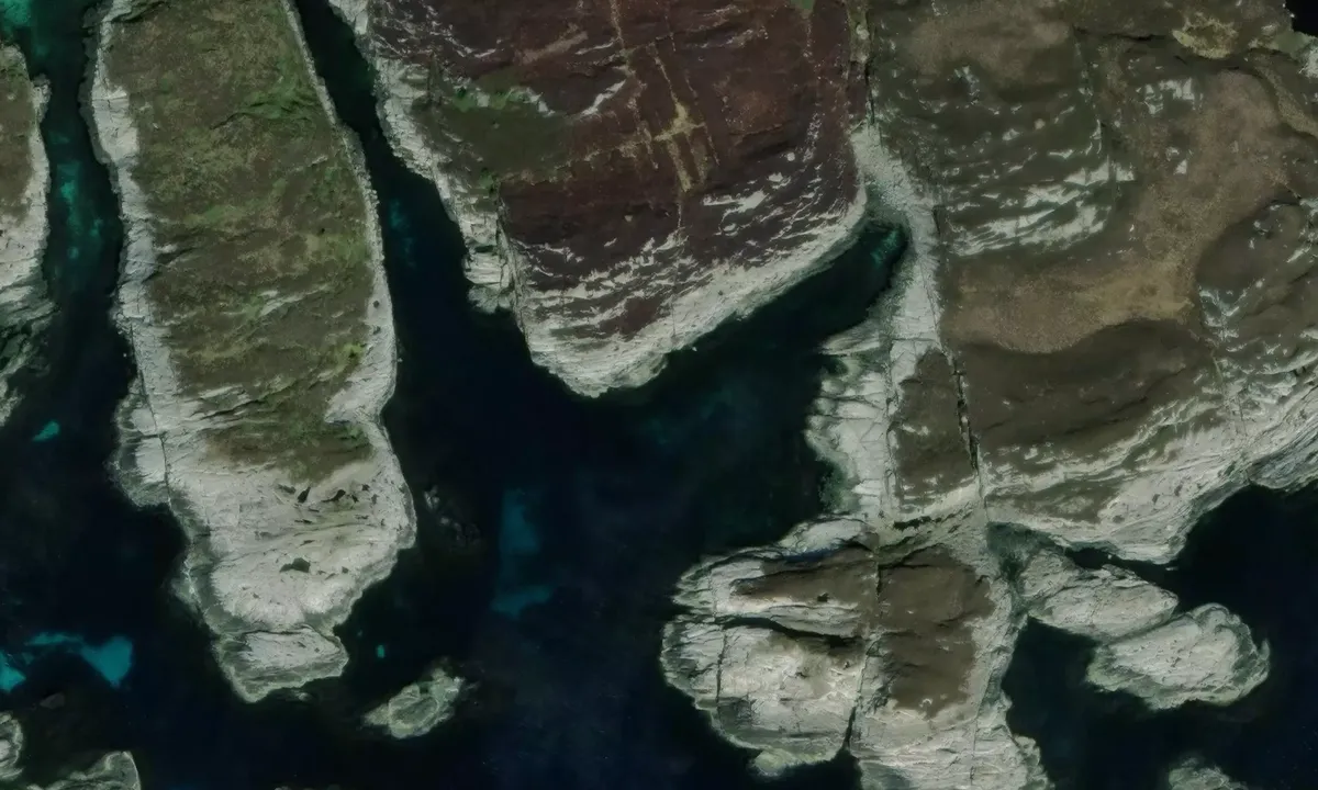 Satelite image of Ulløy