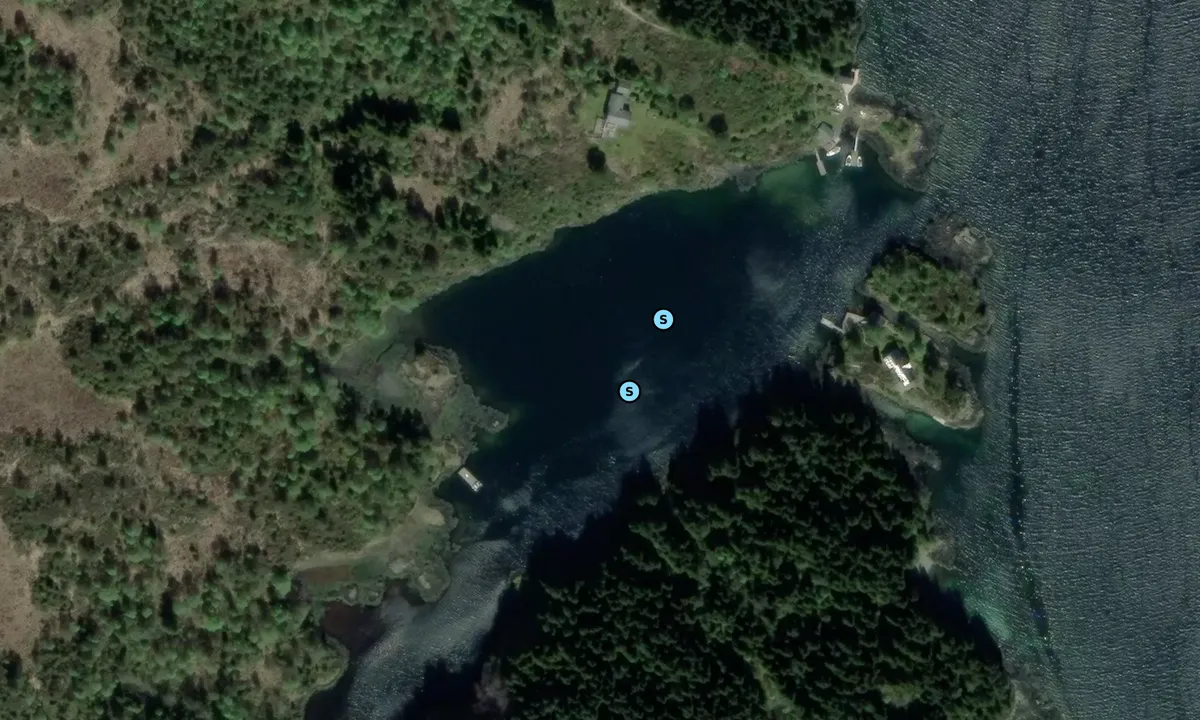 Satelite image of Undervågen