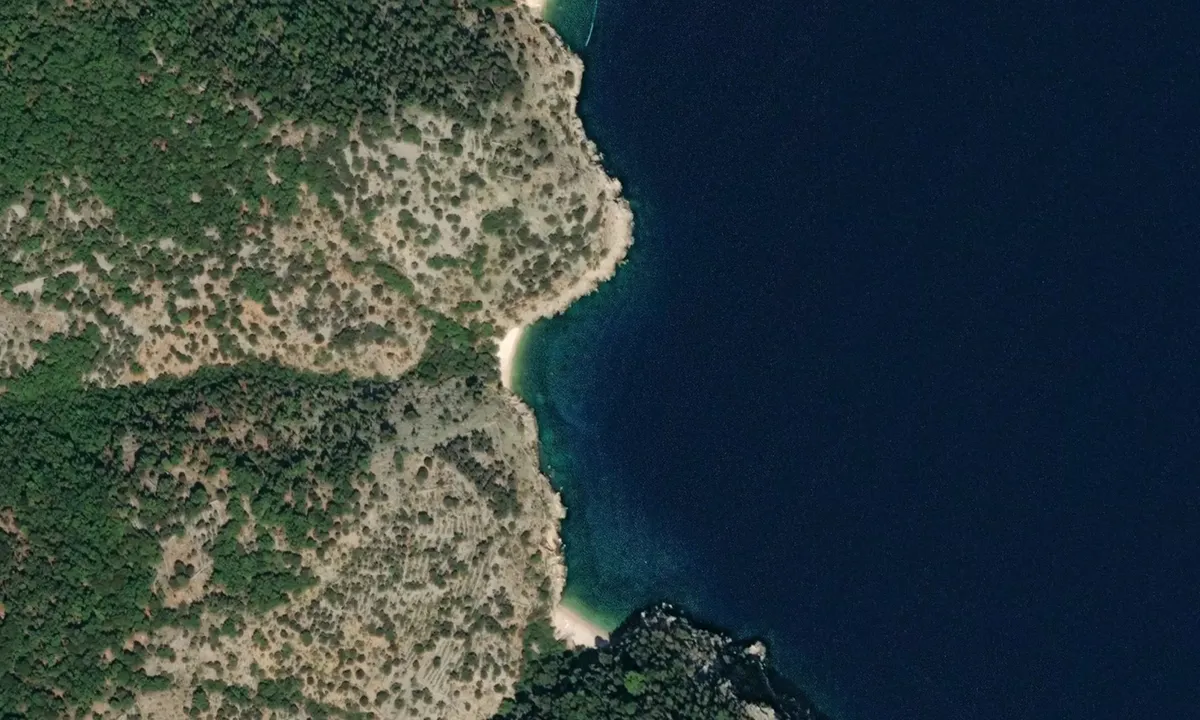 Flyfoto av Uvala Lucica