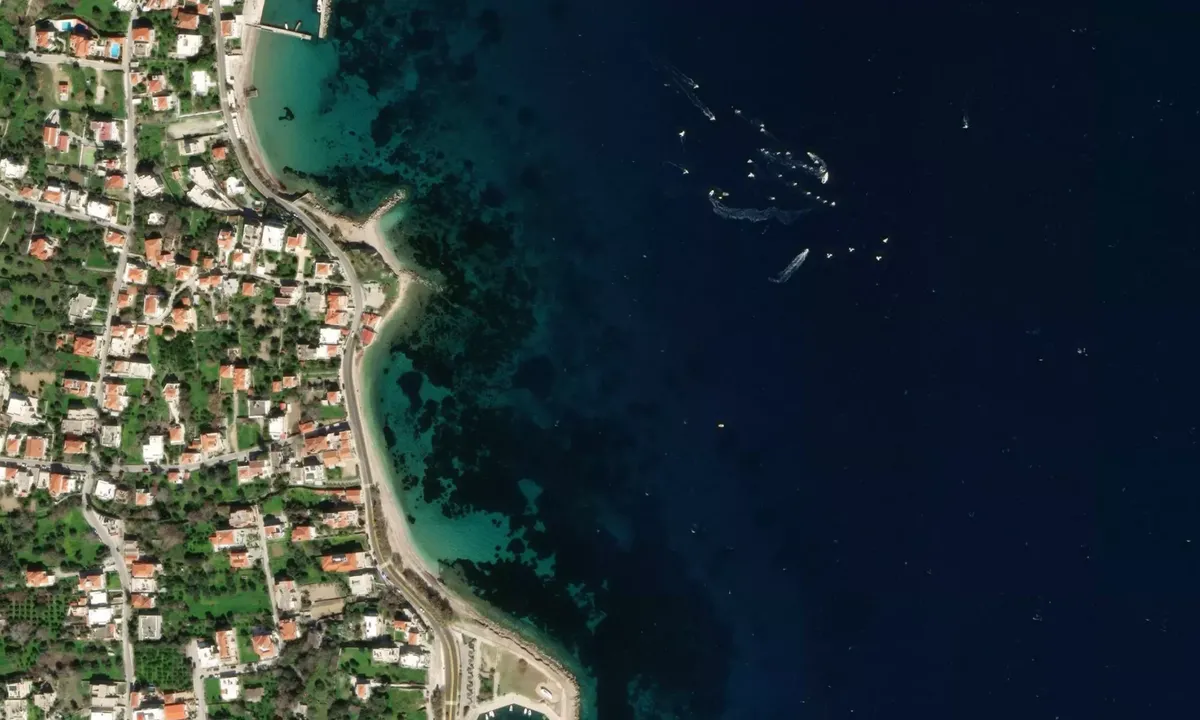 Flyfoto av Velonas Beach (Easter Anchorage)