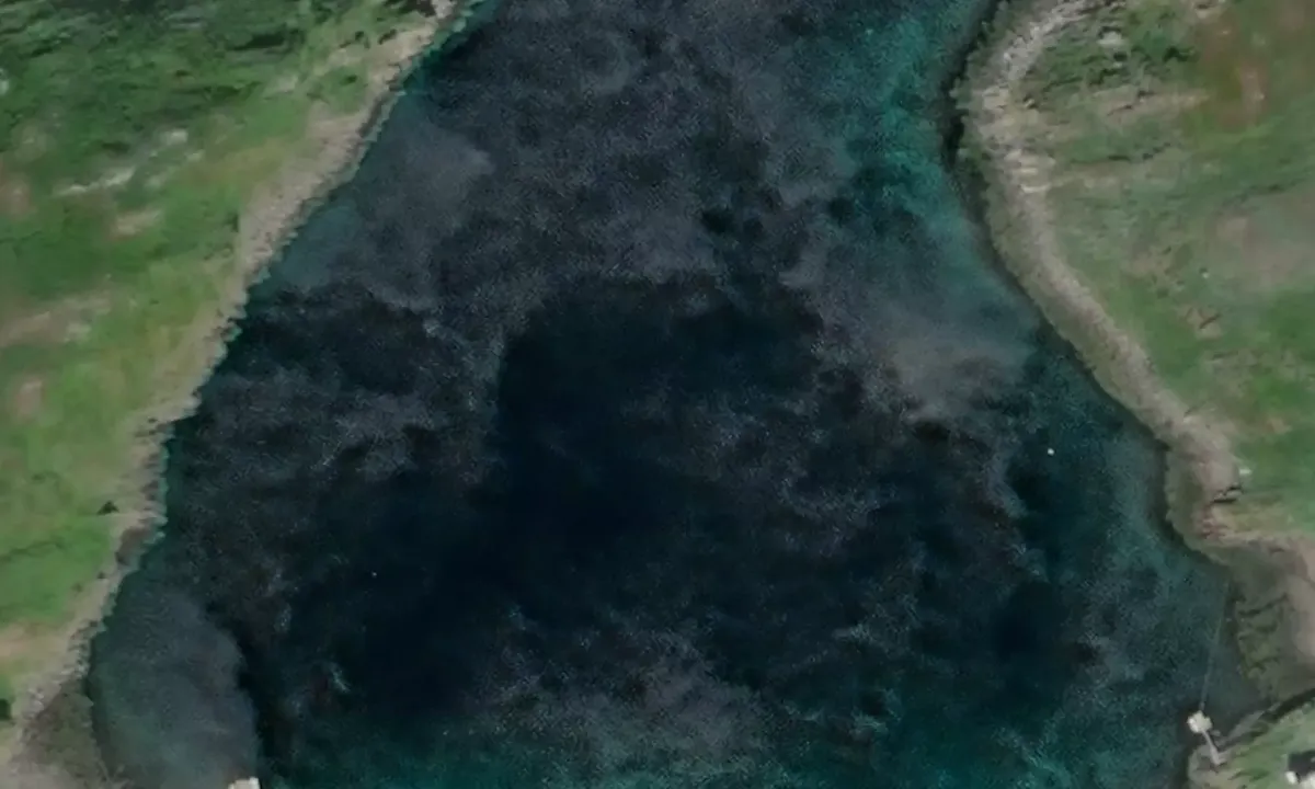 Vesterøya: Satelite image of Vesteroya