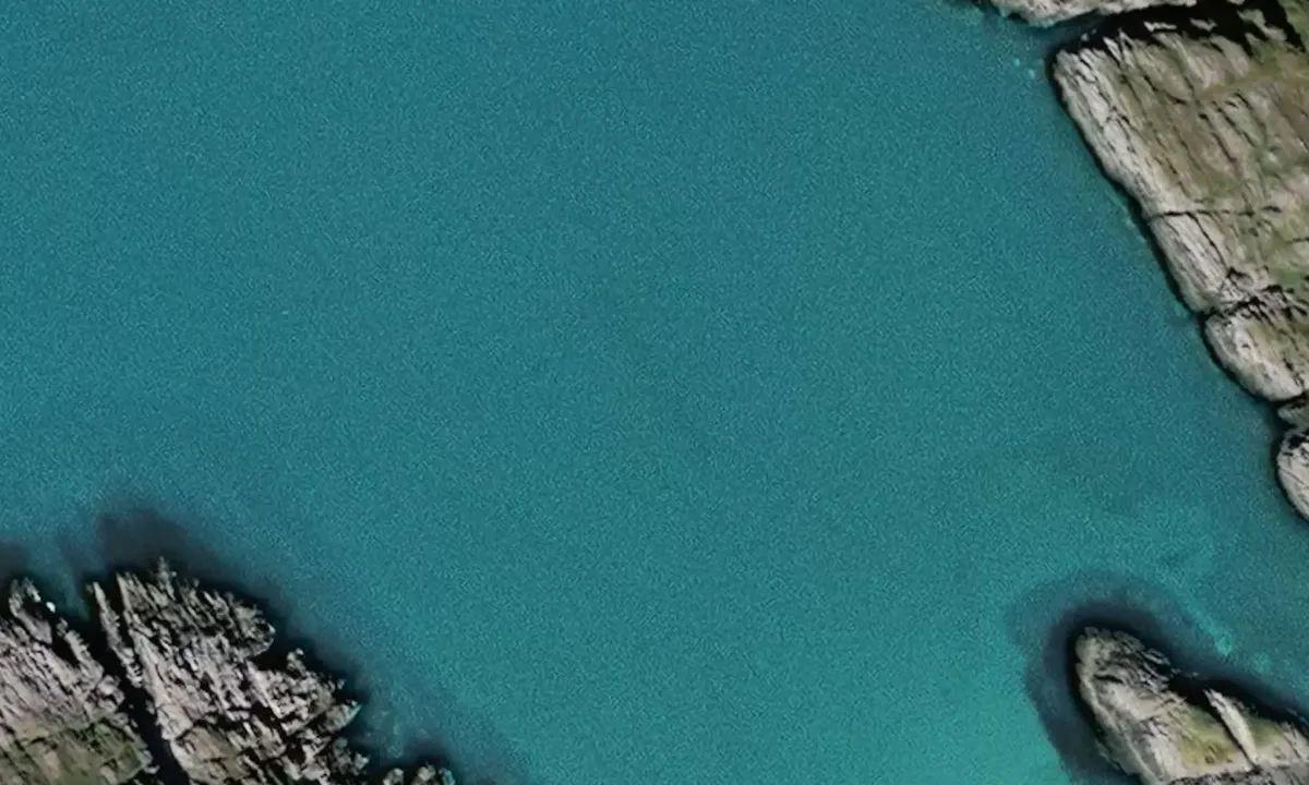 Satelite image of Vestraumen