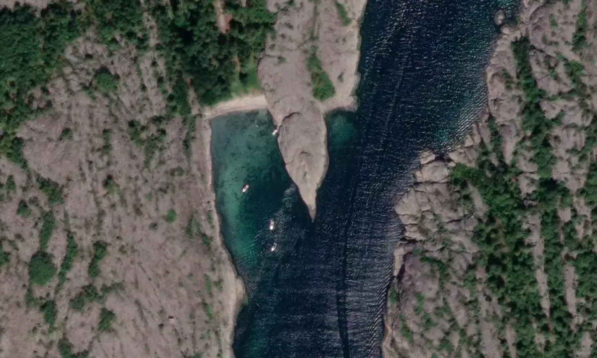 Satelite image of Vestre Bustein - Øst