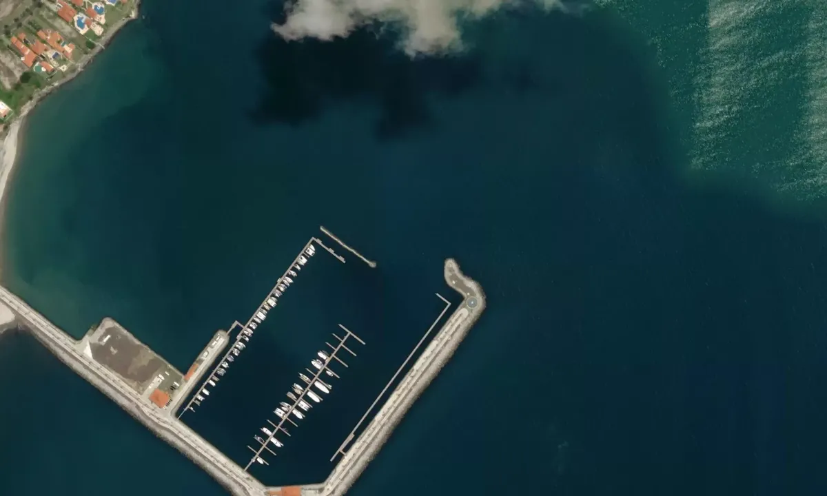 Flyfoto av Vista Mar Marina