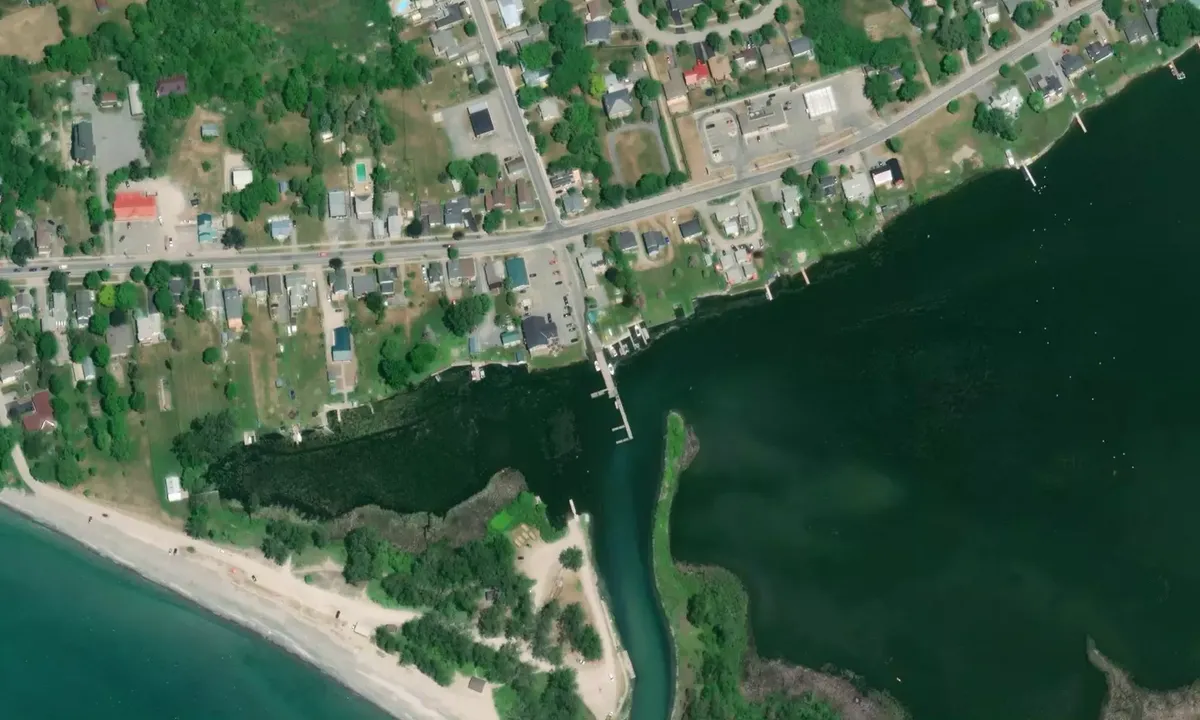 Satelite image of Wellington Harbour Marina